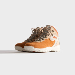 Kith & South2 West8 for Columbia Newton Ridge™ - Light Adobe Snowcap | Kith Light Adobe Snowcap