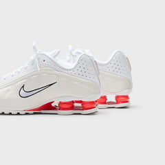 Nike WMNS Shox R4 - White / Phantom / Picante Red | Kith White / Phantom / Picante Red