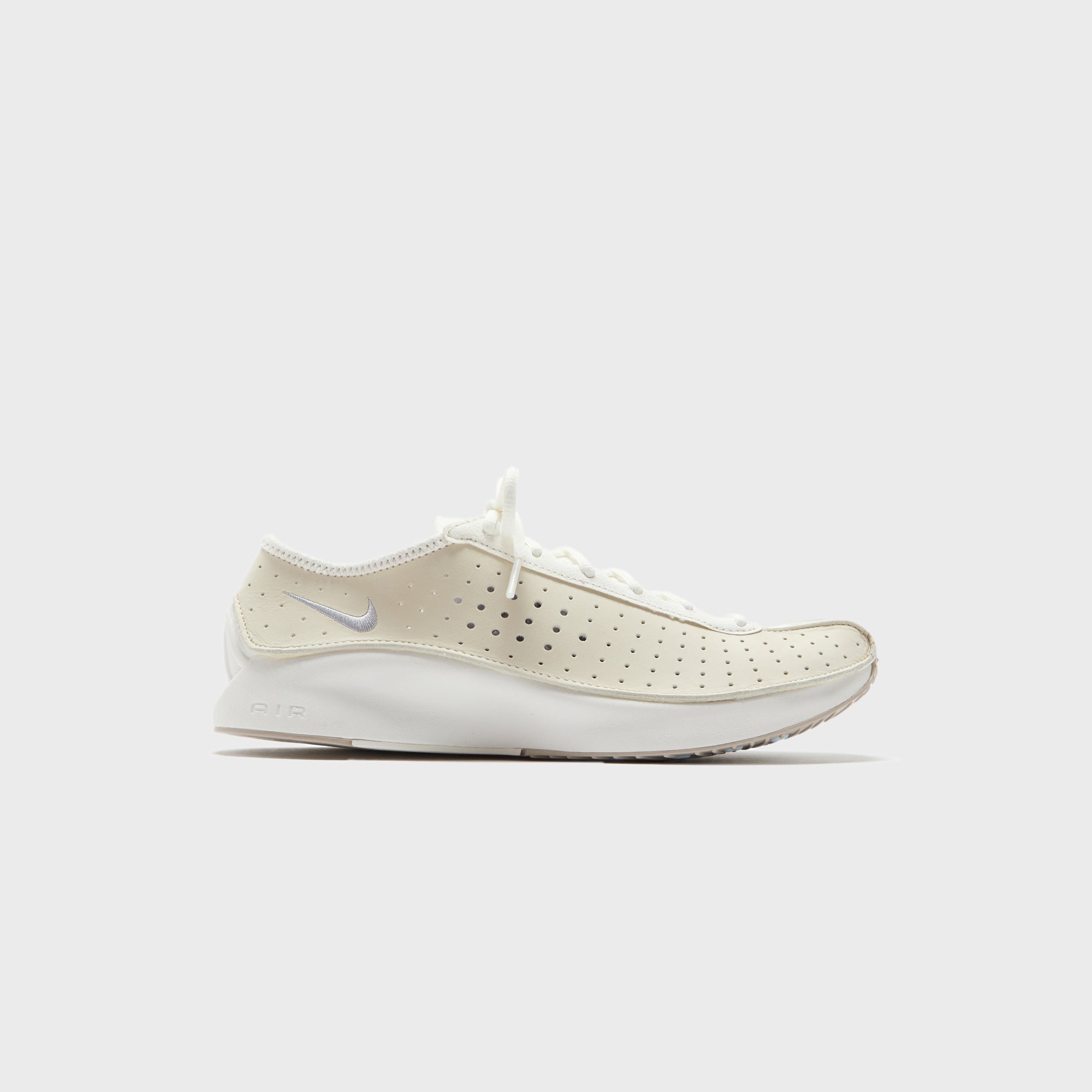 Nike WMNS Air Superfly - Coconut Milk / Metallic Silver | Kith Coconut Milk / Metallic Silver