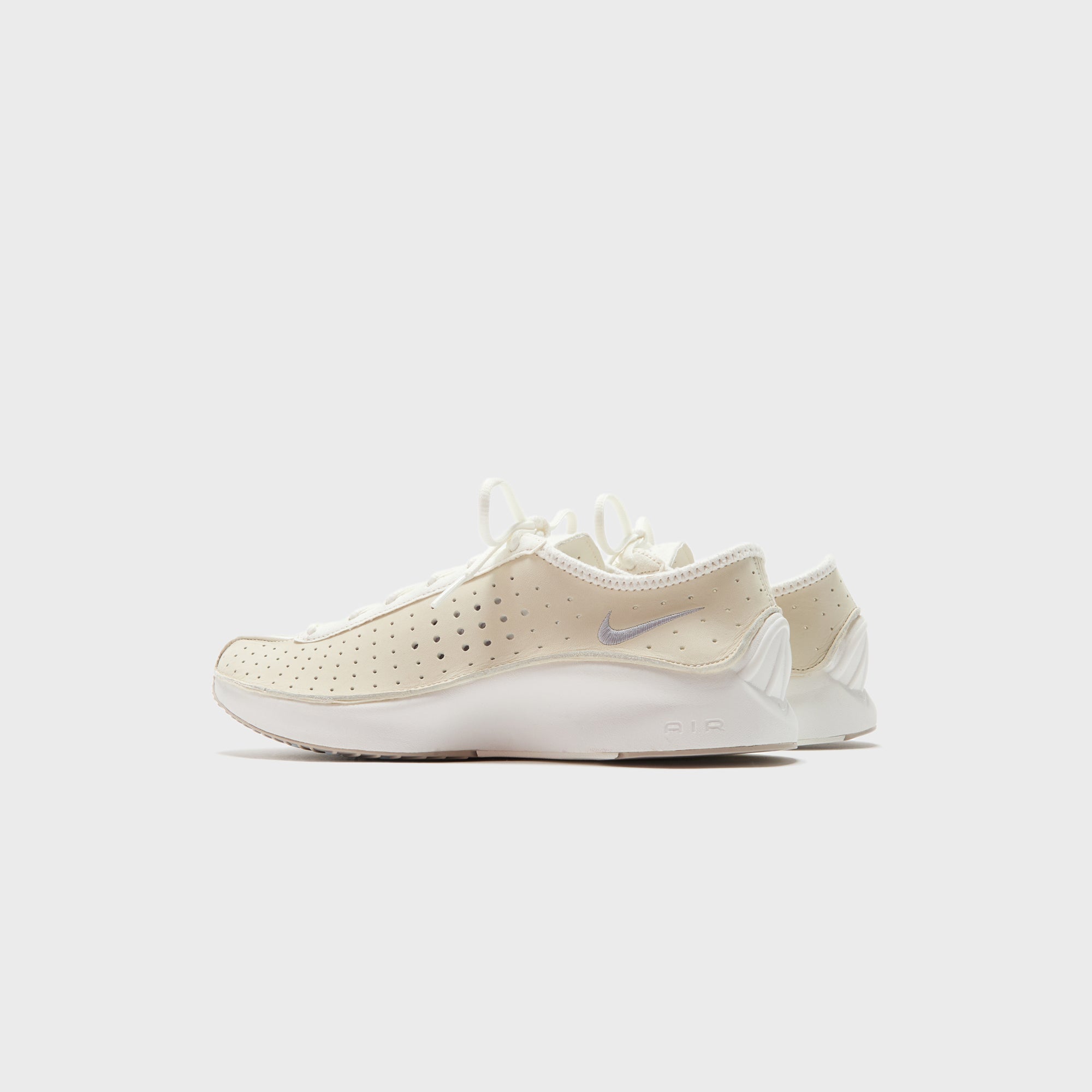 Nike WMNS Air Superfly - Coconut Milk / Metallic Silver | Kith Coconut Milk / Metallic Silver