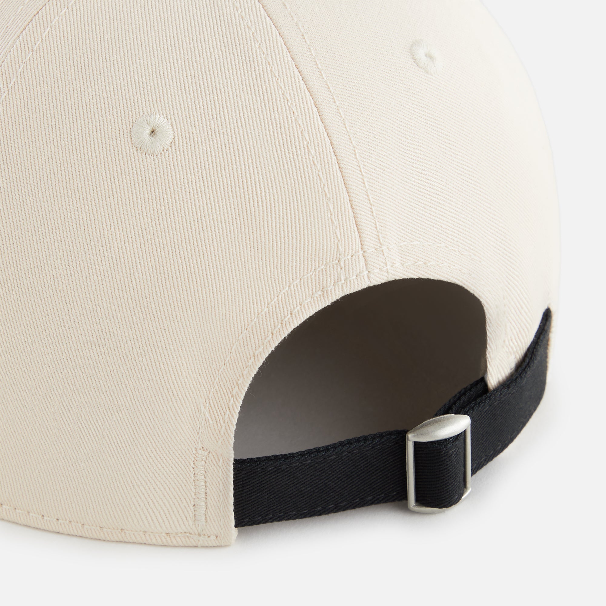 Kith Women Ellipse Logo Twill Classic Cap - Sandrift | Kith Sandrift
