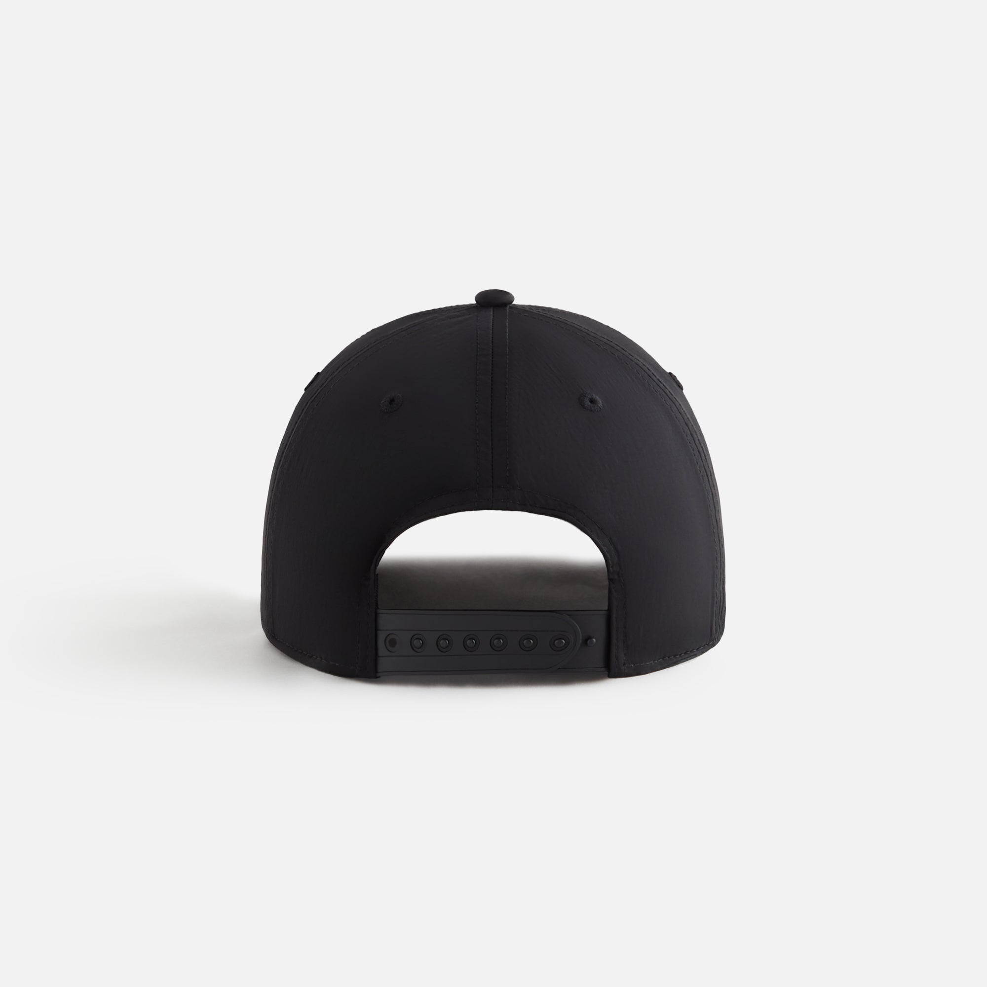 Kith Women GT Logo Nylon Low Pinch Crown Cap - Black | Kith Black