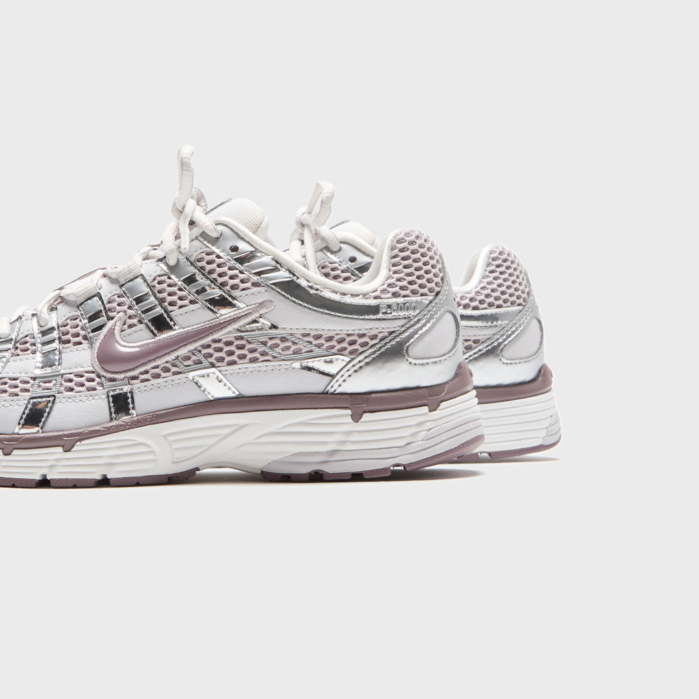 Nike WMNS P-6000 - Platinum Violet / Vast Grey / Summit White / Taupe | Kith Platinum Violet / Vast Grey / Summit White / Taupe Grey