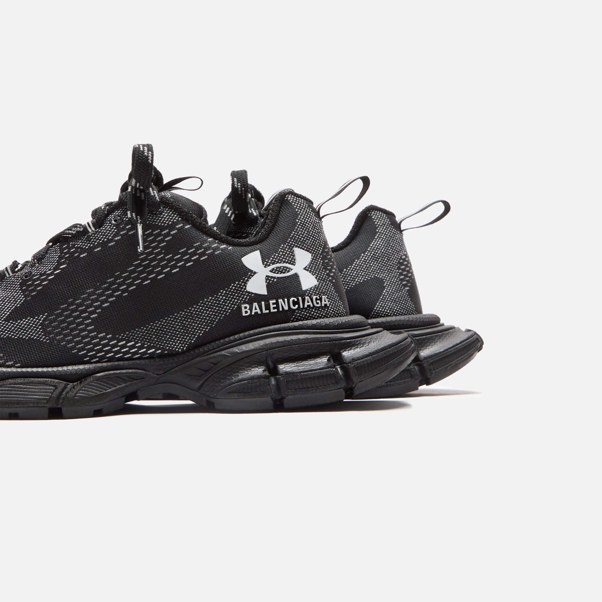 Balenciaga x Under Armour 3XL Knit Trainer - Black / White | Kith Black / White