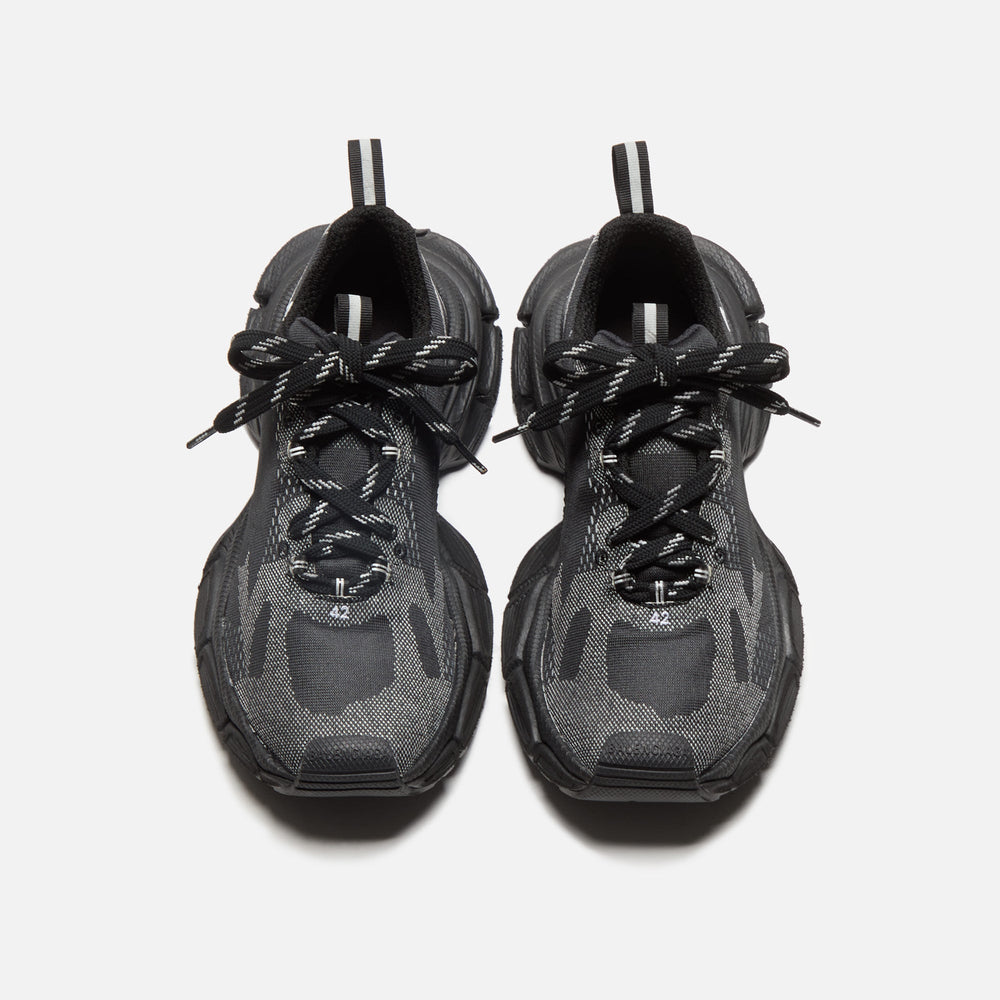 Balenciaga x Under Armour 3XL Knit Trainer - Black / White | Kith Black / White