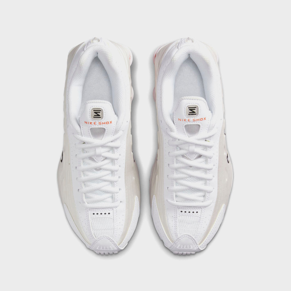 Nike Shox R4 - White / Phantom / Picante Red | Kith White / Phantom / Picante Red