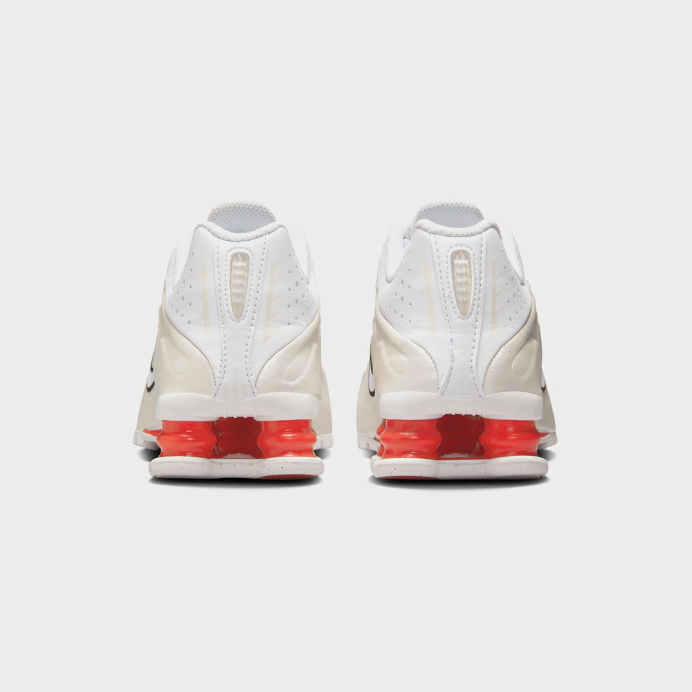 Nike Shox R4 - White / Phantom / Picante Red | Kith White / Phantom / Picante Red