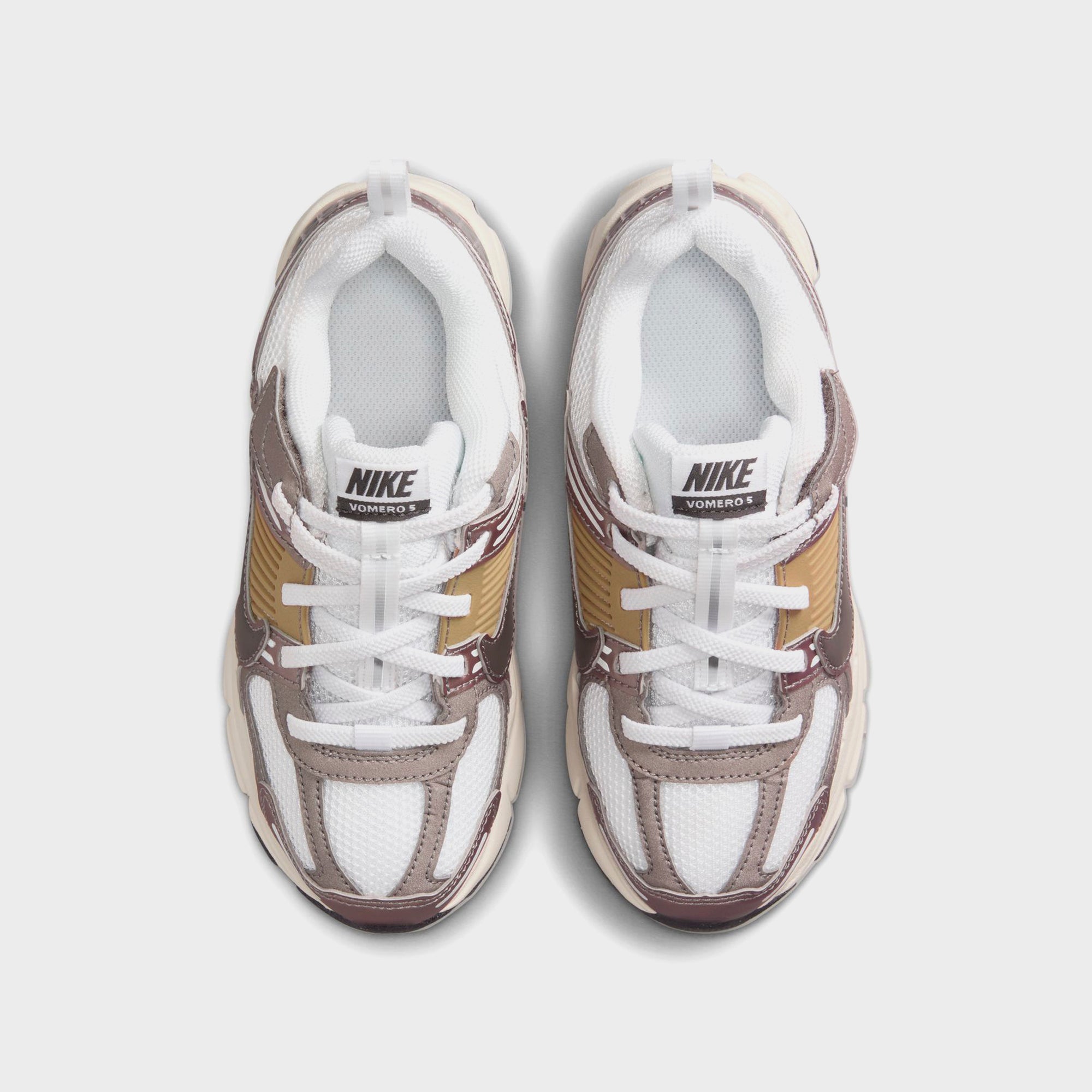Nike PS Zoom Vomero 5 - Metallic Pewter / Medium Ash / Parachute Beige | Kith Metallic Pewter / Medium Ash / Parachute Beige