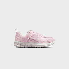 Nike GS Zoom Vomero 5 - Pearl Pink / Bleached Lilac / Summit White / V | Kith Pearl Pink / Bleached Lilac / Summit White / Vast Grey
