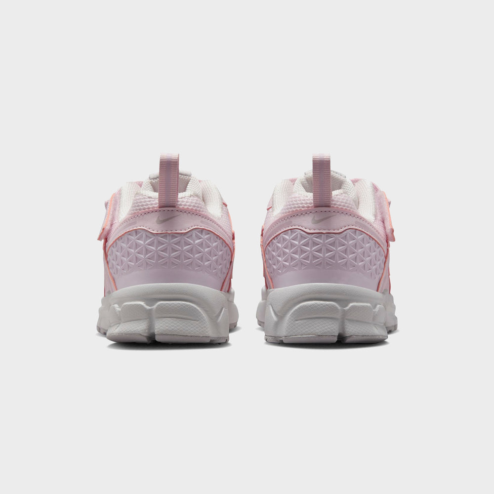 Nike PS Zoom Vomero 5 - Pearl Pink / Bleached Lilac / Summit White / V | Kith Pearl Pink / Bleached Lilac / Summit White / Vast Grey