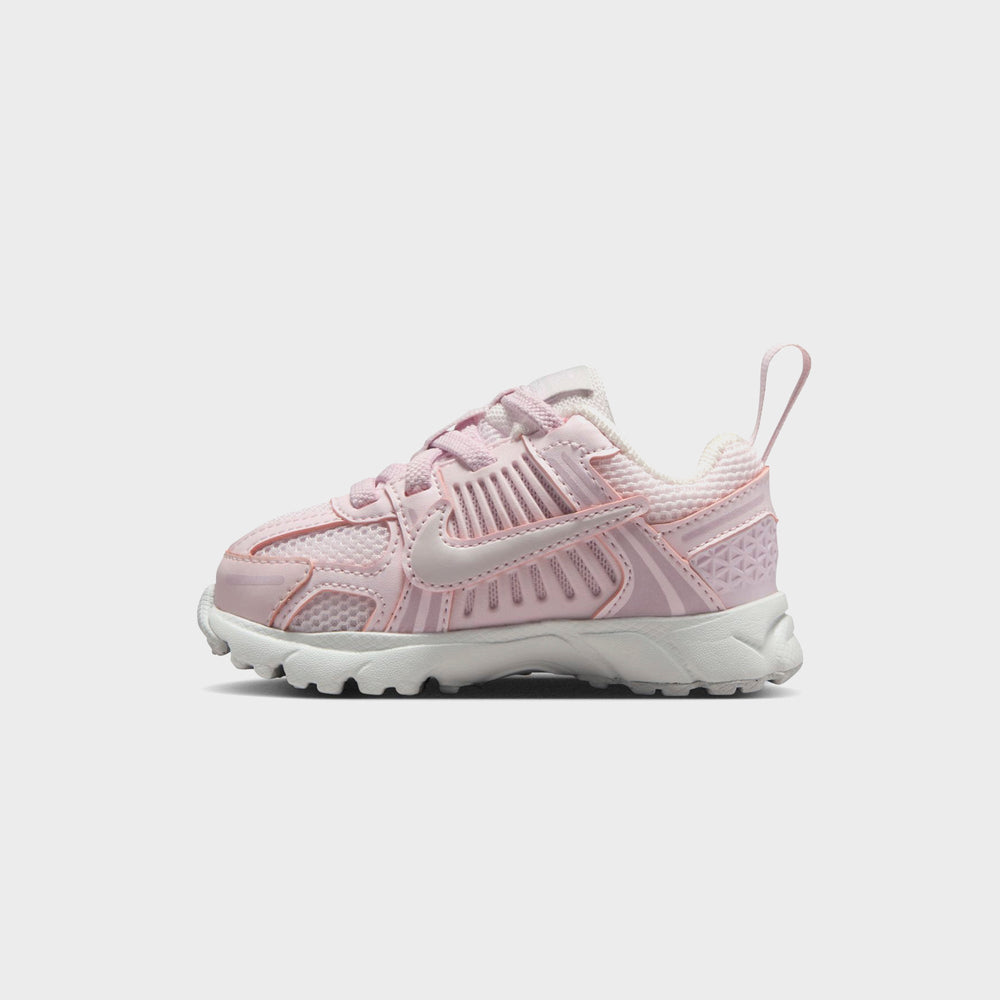 Nike TD Zoom Vomero 5 - Pearl Pink / Bleached Lilac / Summit White / V | Kith Pearl Pink / Bleached Lilac / Summit White / Vast Grey