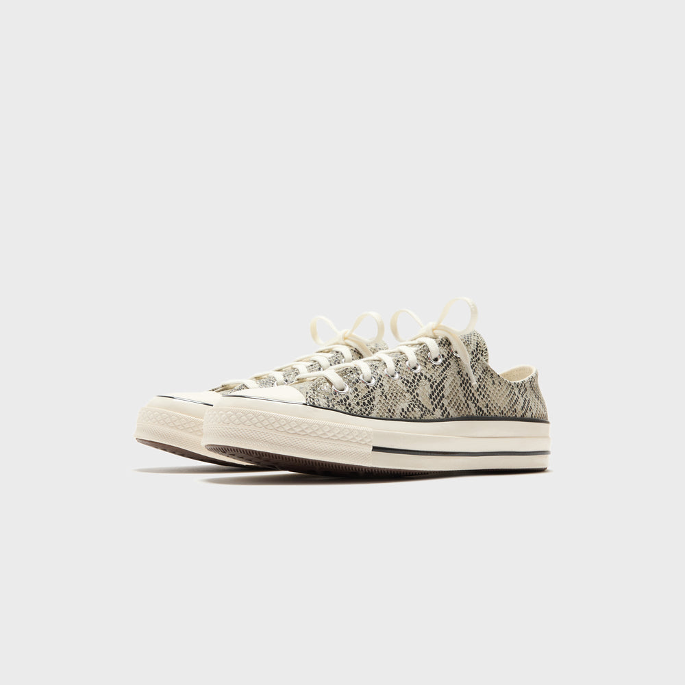 Converse Chuck 70 - Pale Surplus / Egret / Black | Kith Pale Surplus / Egret / Black