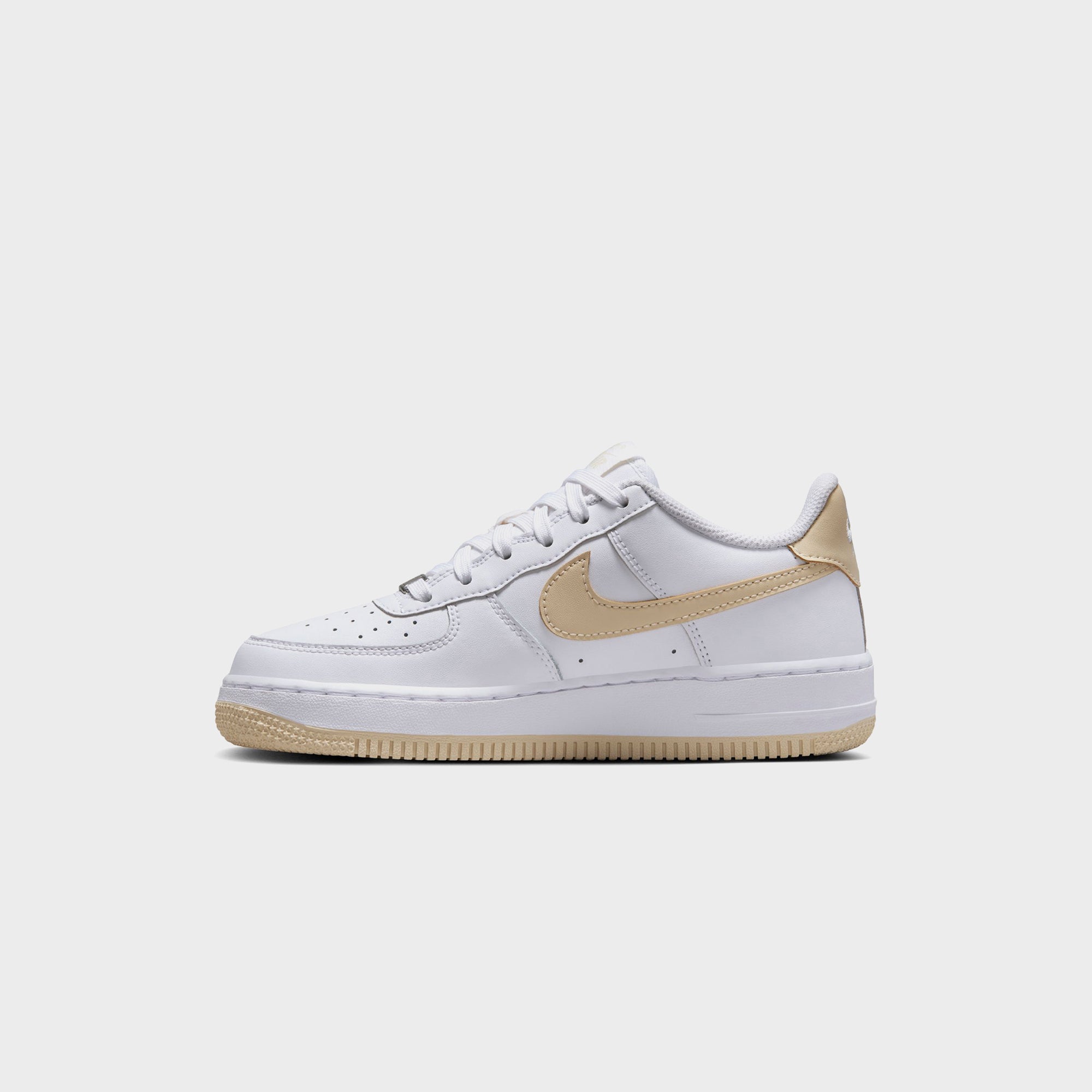 Nike GS Air Force 1 Bg - White / Light Khaki | Kith White / Light Khaki