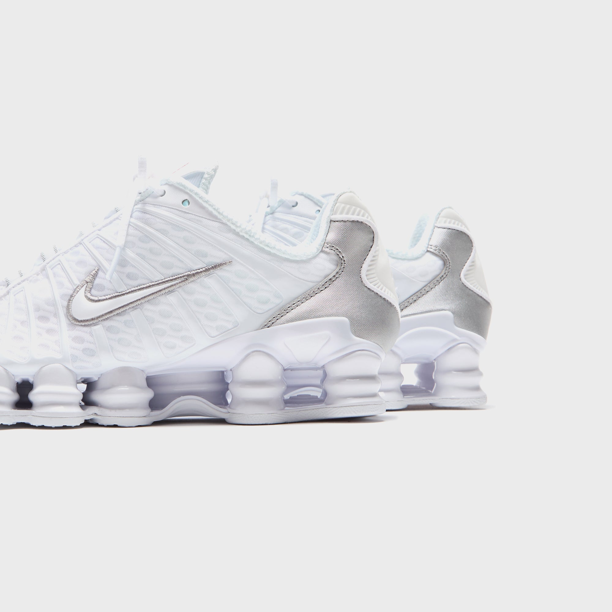 Nike Shox TL - White / Metallic Silver / Max Orange | Kith White / Metallic Silver / Max Orange