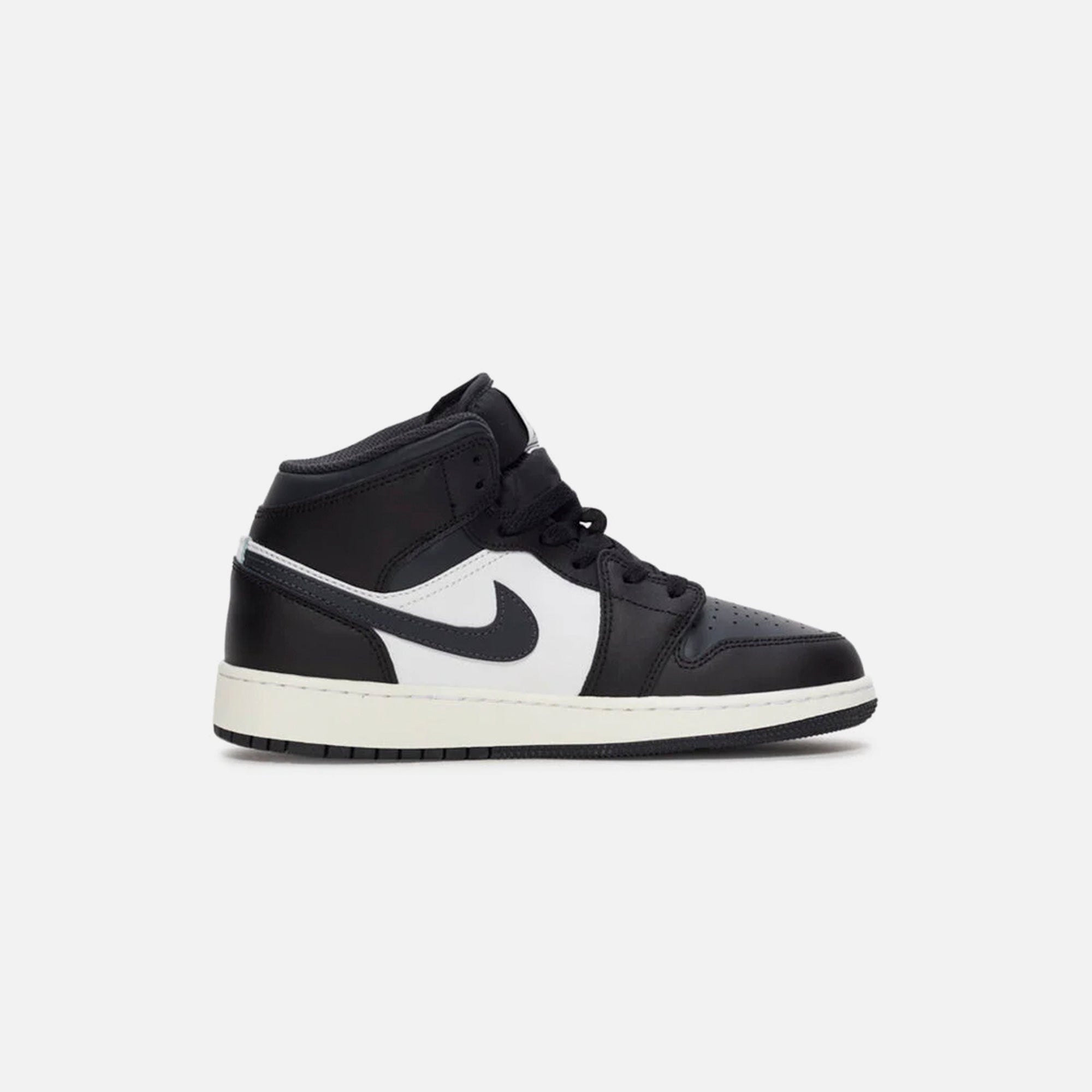 Jordan GS Air Jordan 1 Mid - Black / Summit White / Off Noir | Kith Black / Summit White / Off Noir