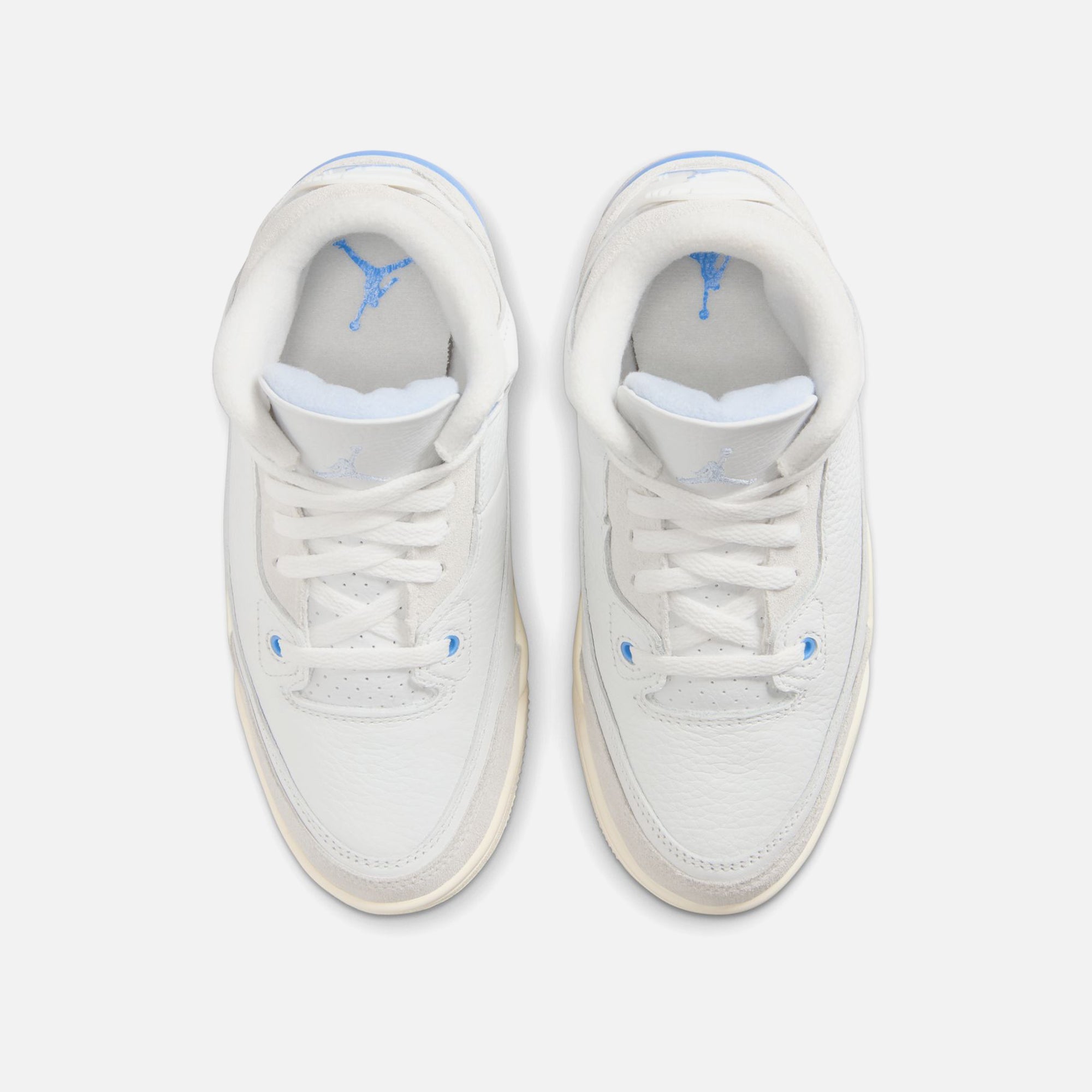 Jordan PS Air Jordan 3 Retro - Summit White / Hydrogen Blue Leg | Kith Summit White / Hydrogen Blue Leg