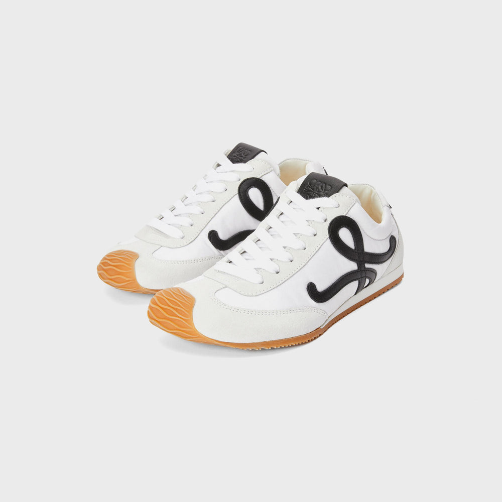 Loewe Ballet Runner 2.0 - White / Black | Kith White / Black