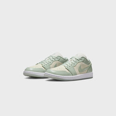 Jordan WMNS Air Jordan 1 Low SE - Sail / Seafoam / Metallic Silver / W | Kith Sail / Seafoam / Metallic Silver / White