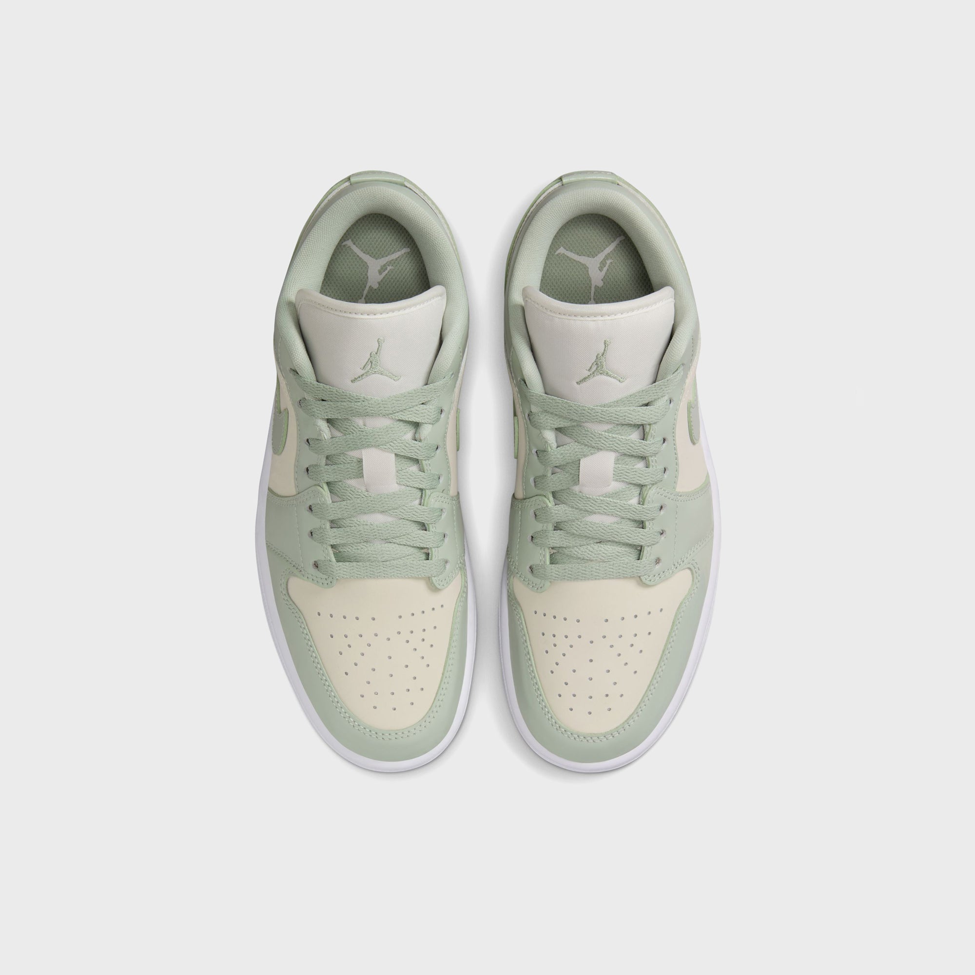 Jordan WMNS Air Jordan 1 Low SE - Sail / Seafoam / Metallic Silver / W | Kith Sail / Seafoam / Metallic Silver / White