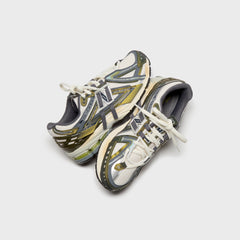New Balance 1906A - Olive Juice / Sea Salt / Woodland | Kith Olive Juice / Sea Salt / Woodland