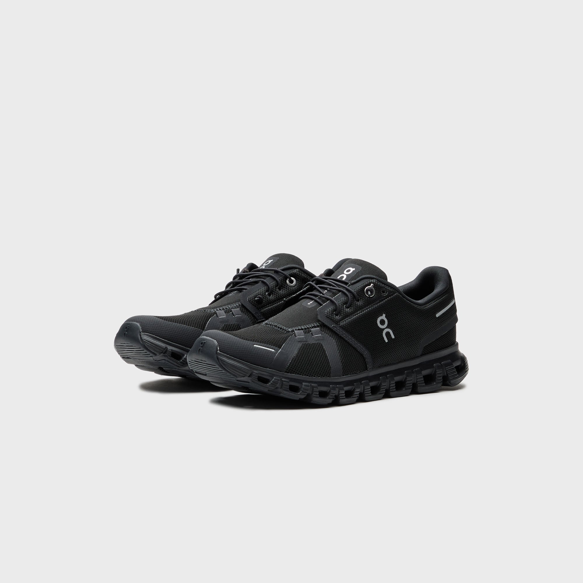 On Running Cloud 6 - Black | Kith Black