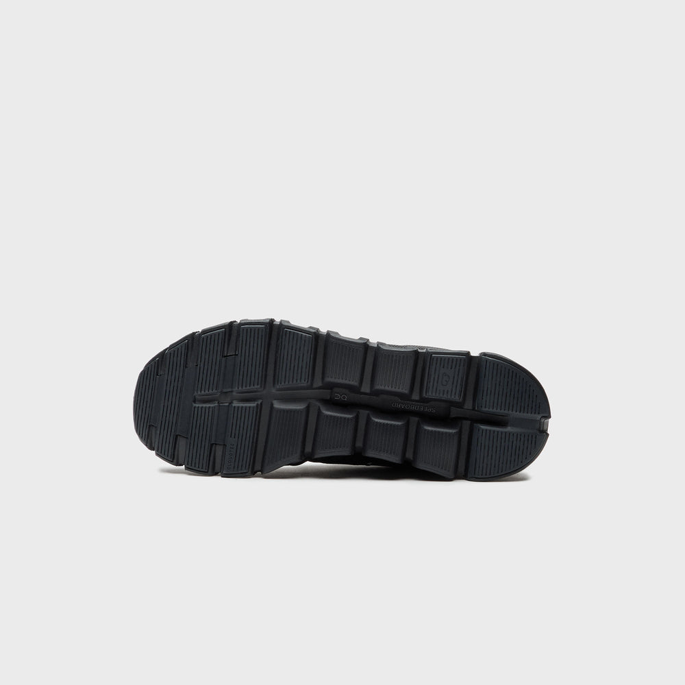 On Running Cloud 6 - Black | Kith Black