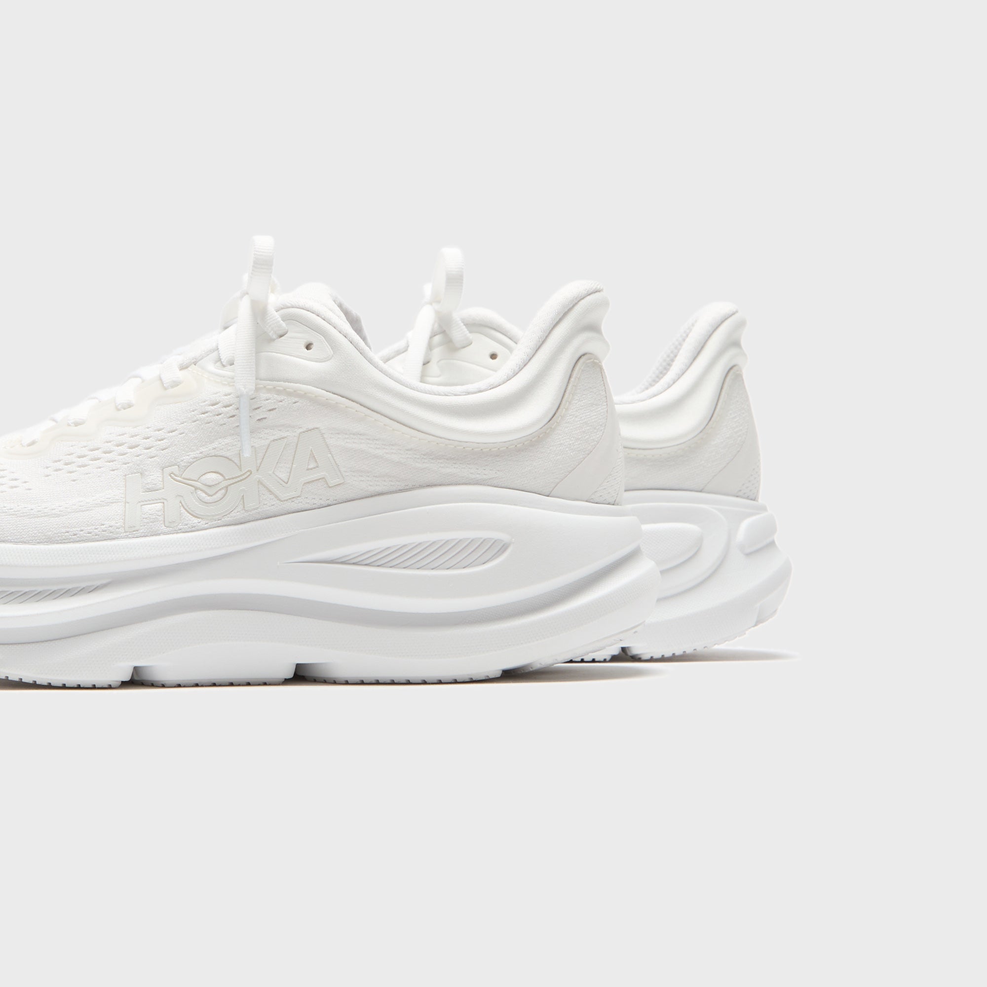 HOKA Bondi 9 - White | Kith White
