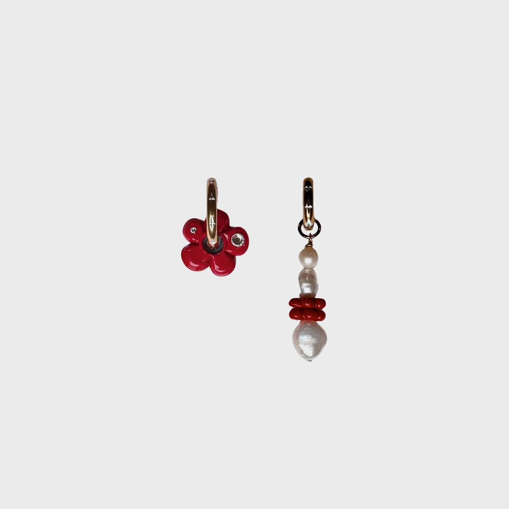 Notte Lucky Wildflower Pearly Earrings - Red | Kith Red