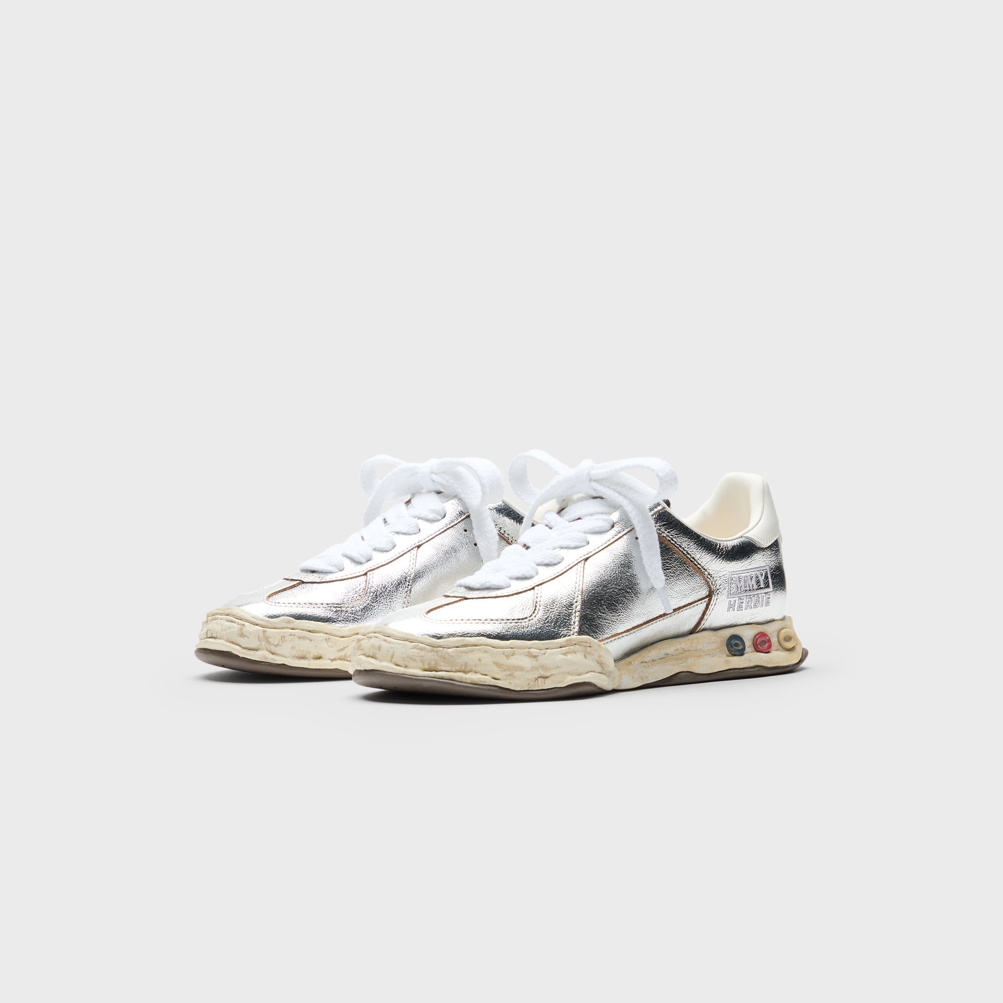 Mihara Yasuhiro Herbie Original Sole Wrinkled Leather Low Top Sneaker | Kith Silver