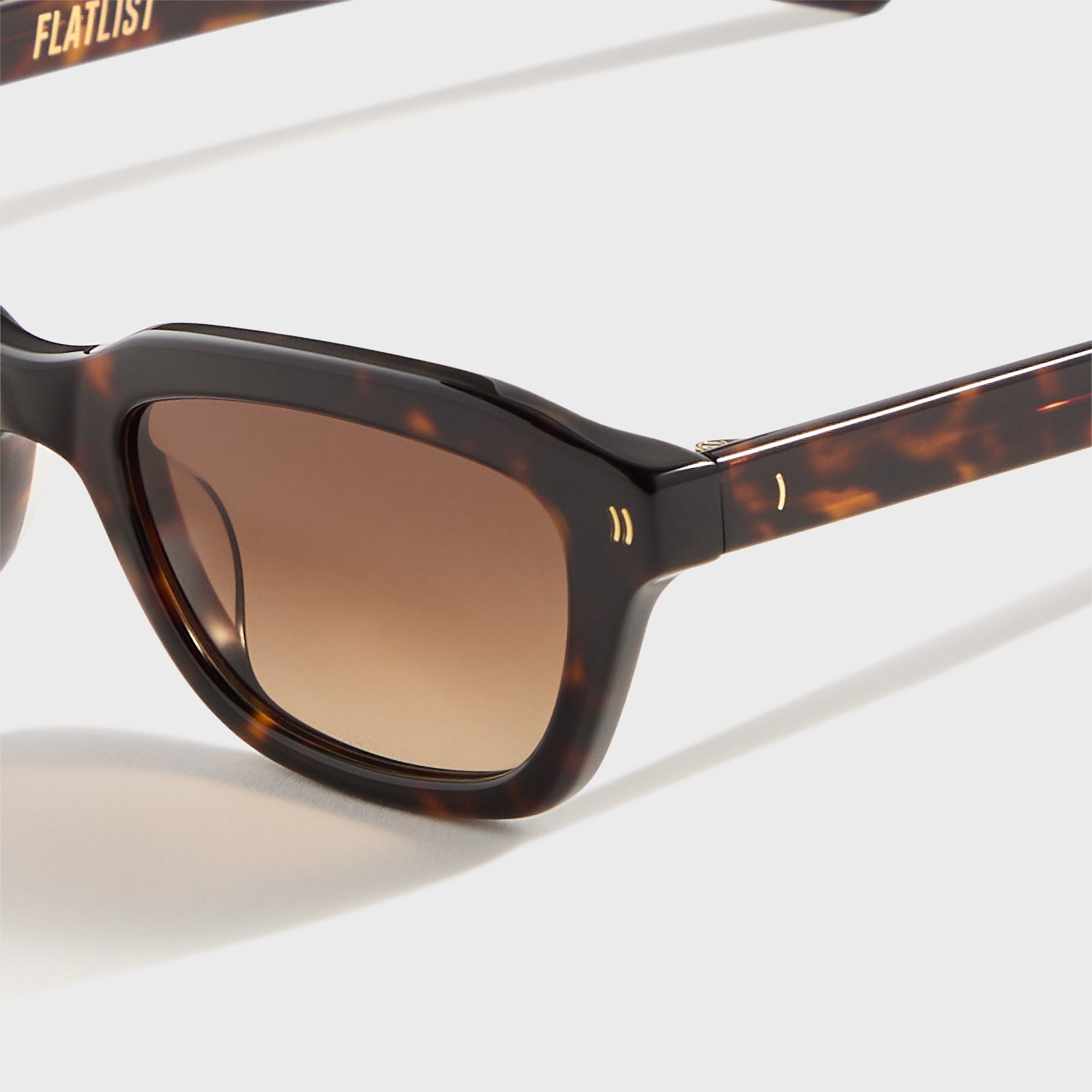 Flatlist Clint - Dark Tortoise / Brown Gradient Lens | Kith Dark Tortoise / Brown Gradient Lens
