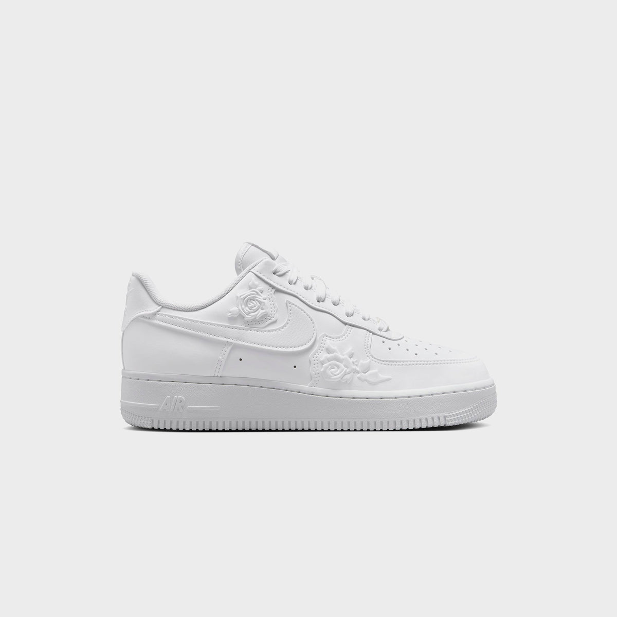 Nike WMNS Air Force 1 '07 SE - White / White / White / Black | Kith White / White / White / Black