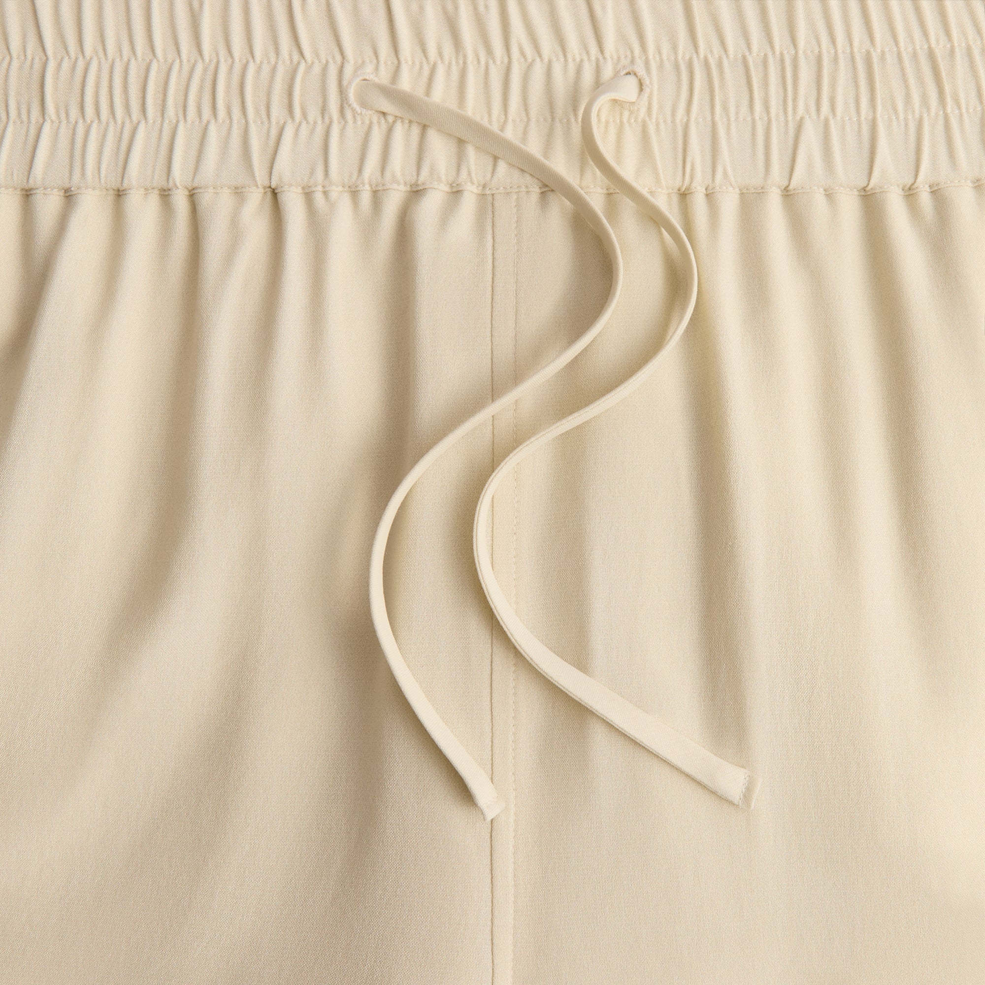 Kith Baroque Lewis Short - Sandrift | Kith Sandrift