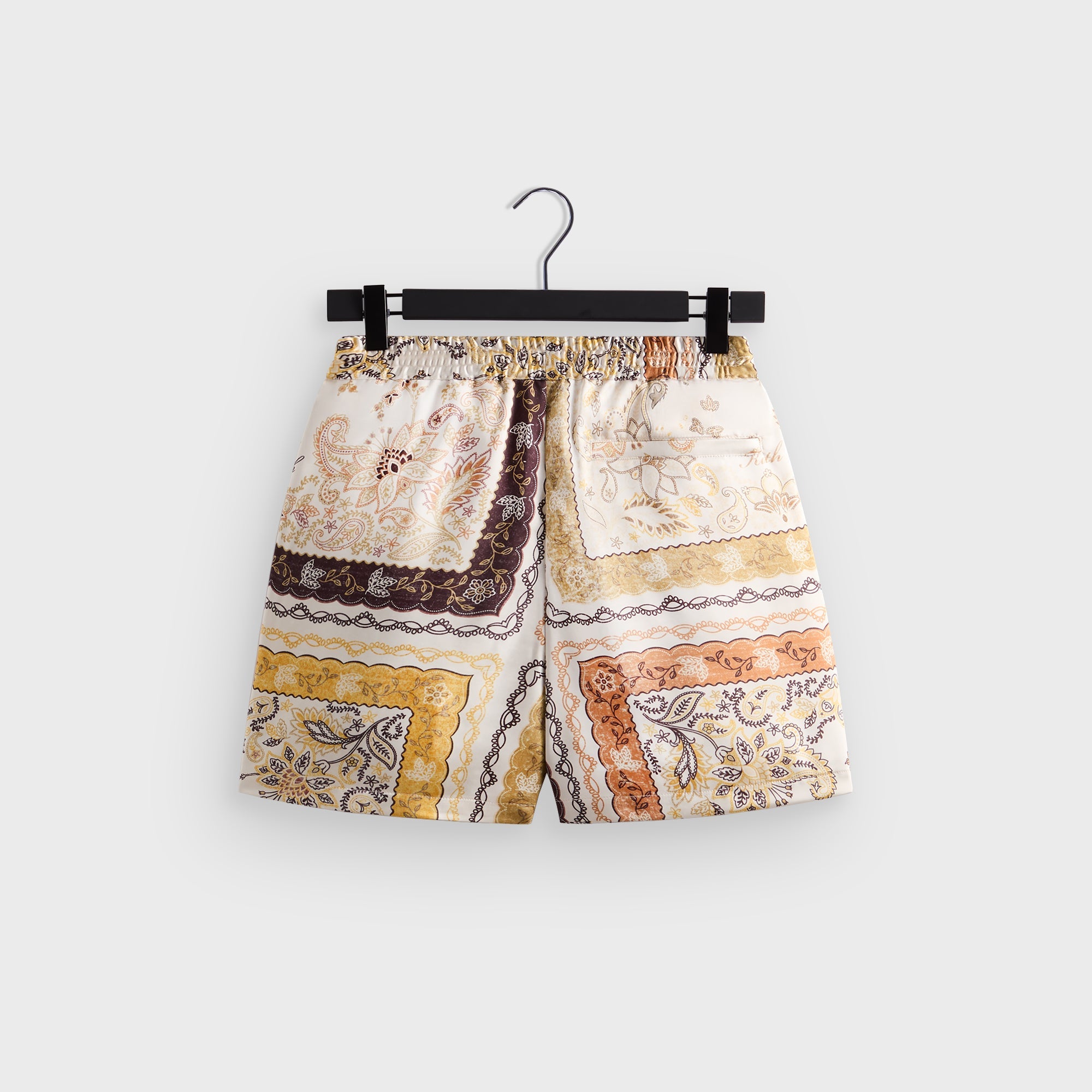 Kith Panelled Bandana Active Short - Sandrift | Kith Sandrift
