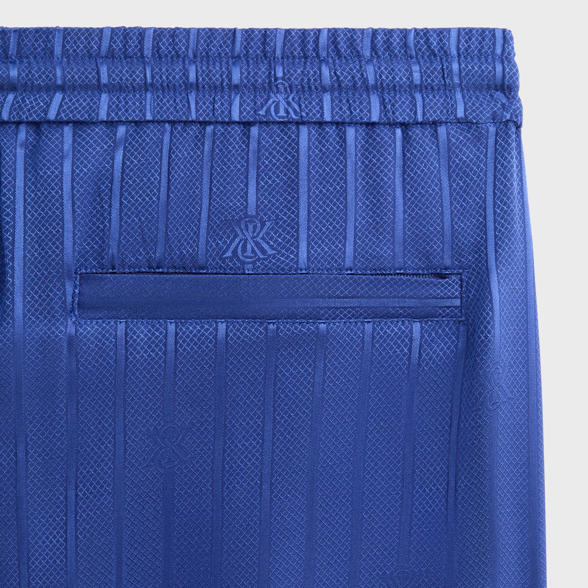 Kith Crest Logo Kylan Pull On Short - Bow | Kith Bow