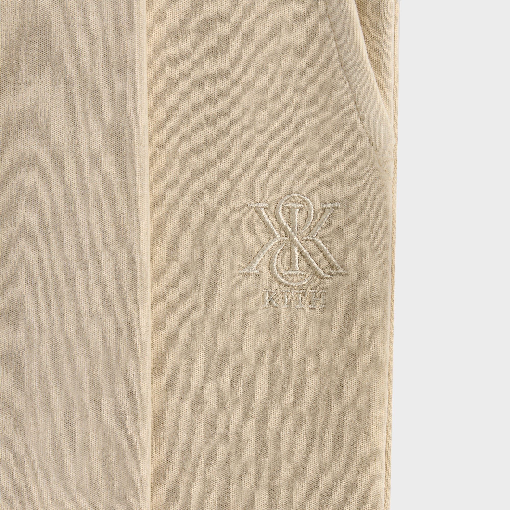 Kith Kylan Sweatshort - Durum | Kith Durum