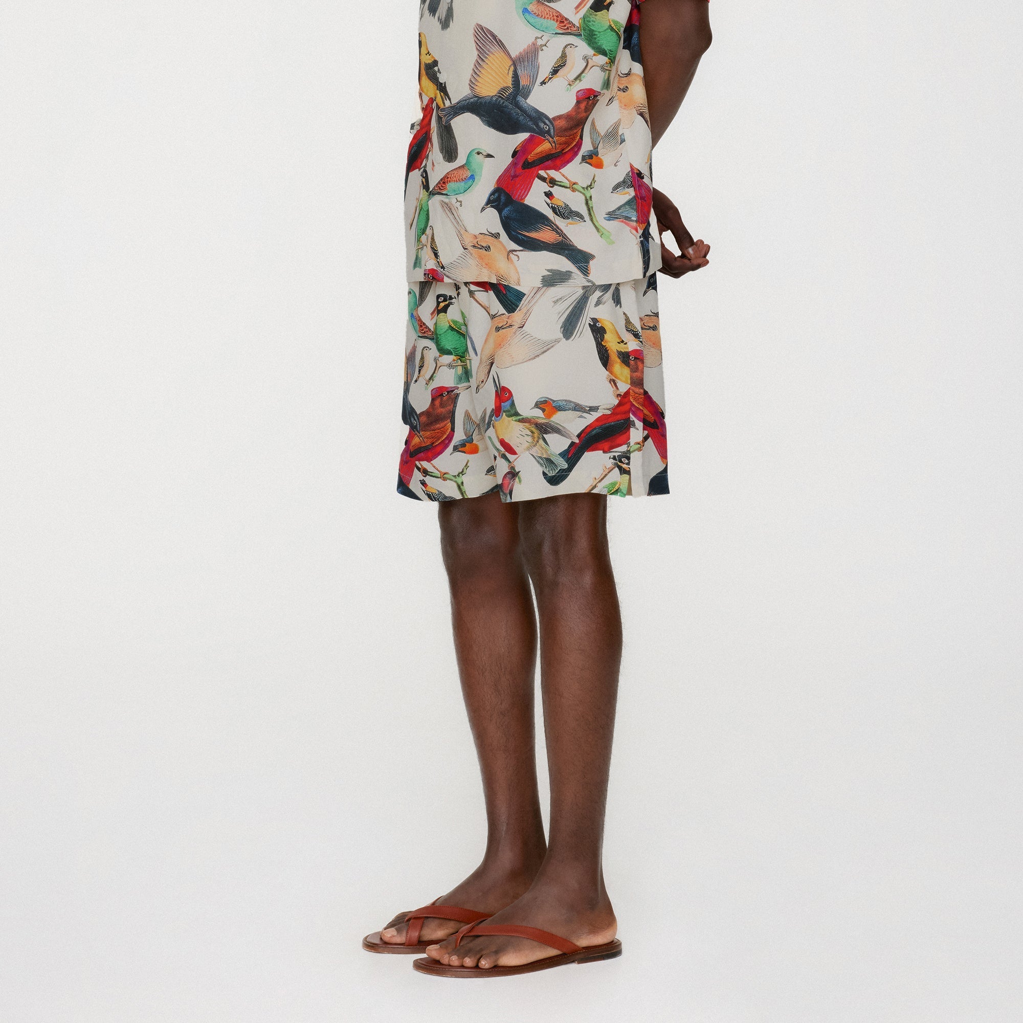 &Kin Tropical Bird Active Short - Sandrift | Kith Sandrift