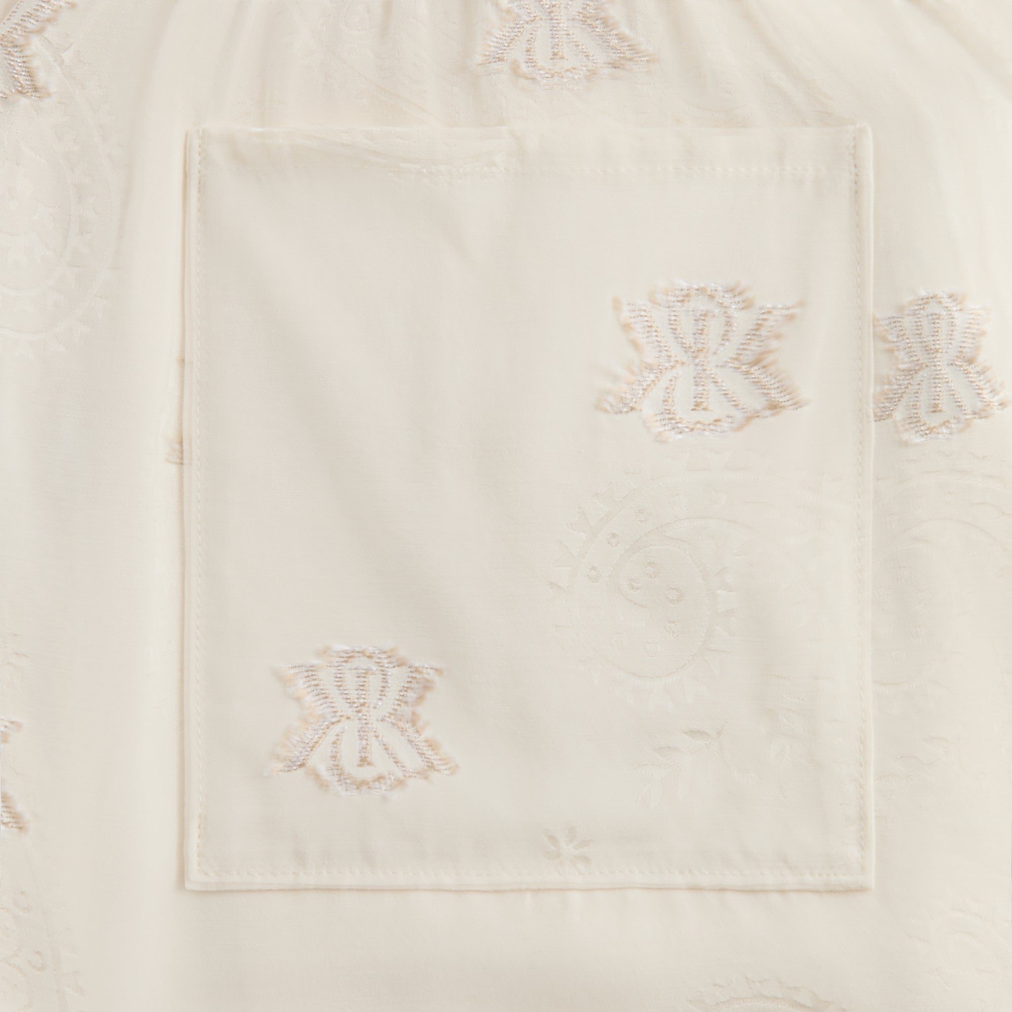 Kith Lewis Short - Sandrift | Kith Sandrift