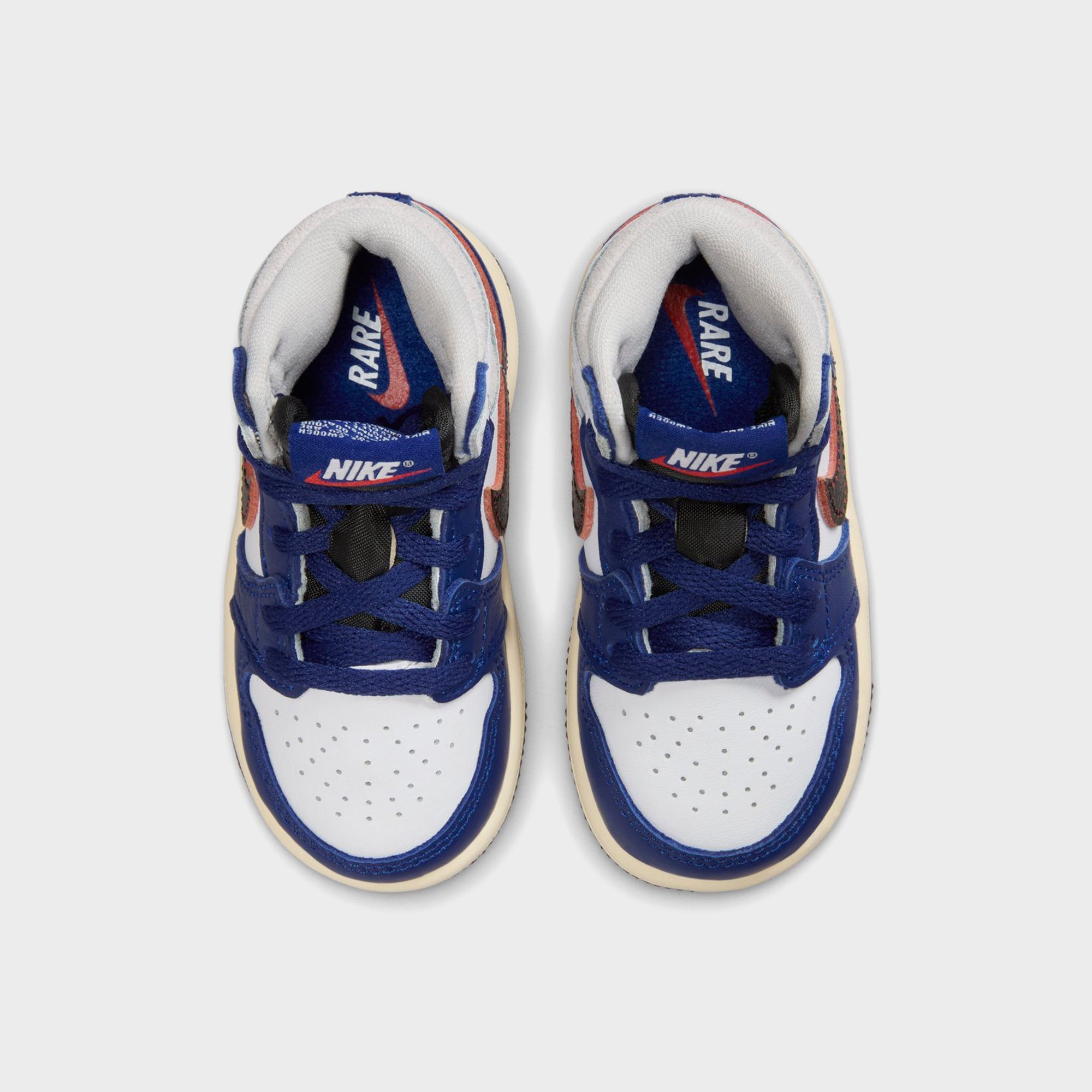 Jordan TD Air Jordan 1 Retro High OG - White / Black / Neutral Grey / | Kith White / Black / Neutral Grey / Deep Royal Blue / Muslin