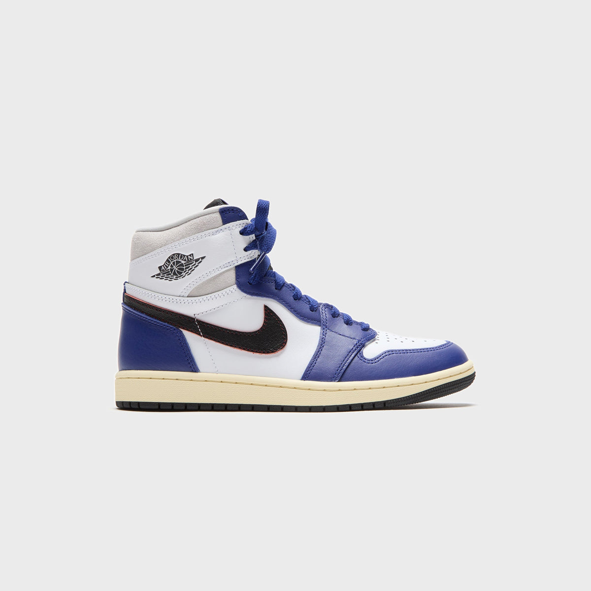 Jordan Air Jordan 1 Retro High OG - White / Black / Neutral Grey / Dee | Kith White / Black / Neutral Grey / Deep Royal Blue / Muslin