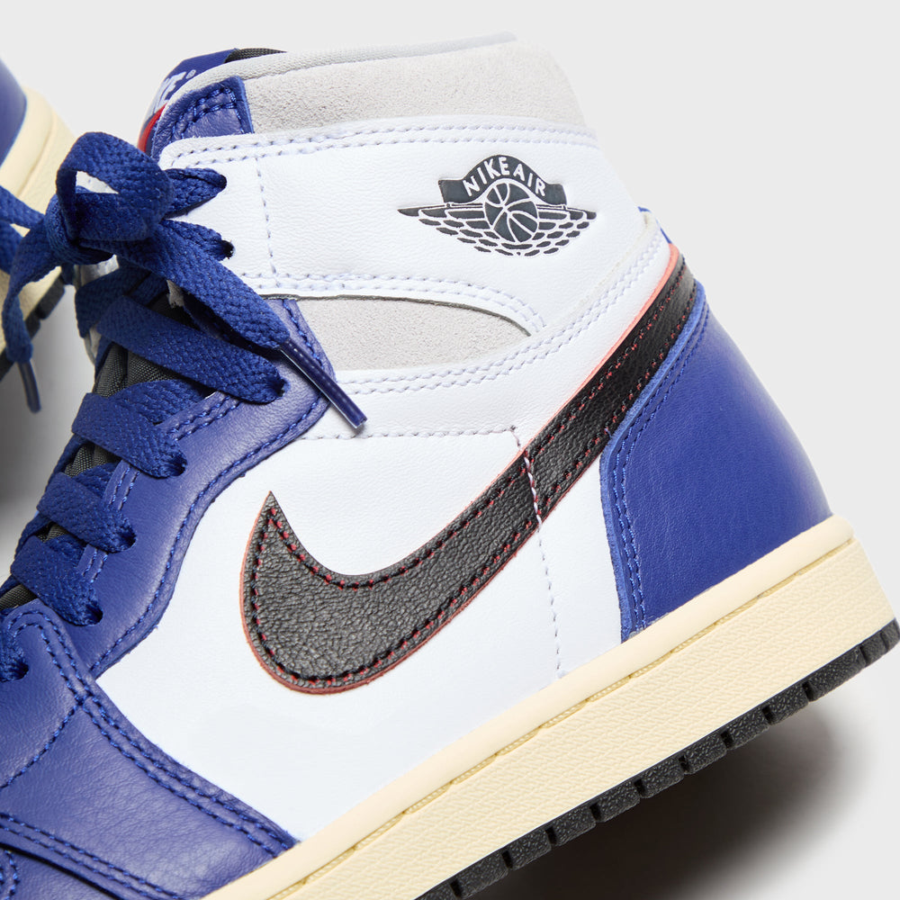 Jordan Air Jordan 1 Retro High OG - White / Black / Neutral Grey / Dee | Kith White / Black / Neutral Grey / Deep Royal Blue / Muslin