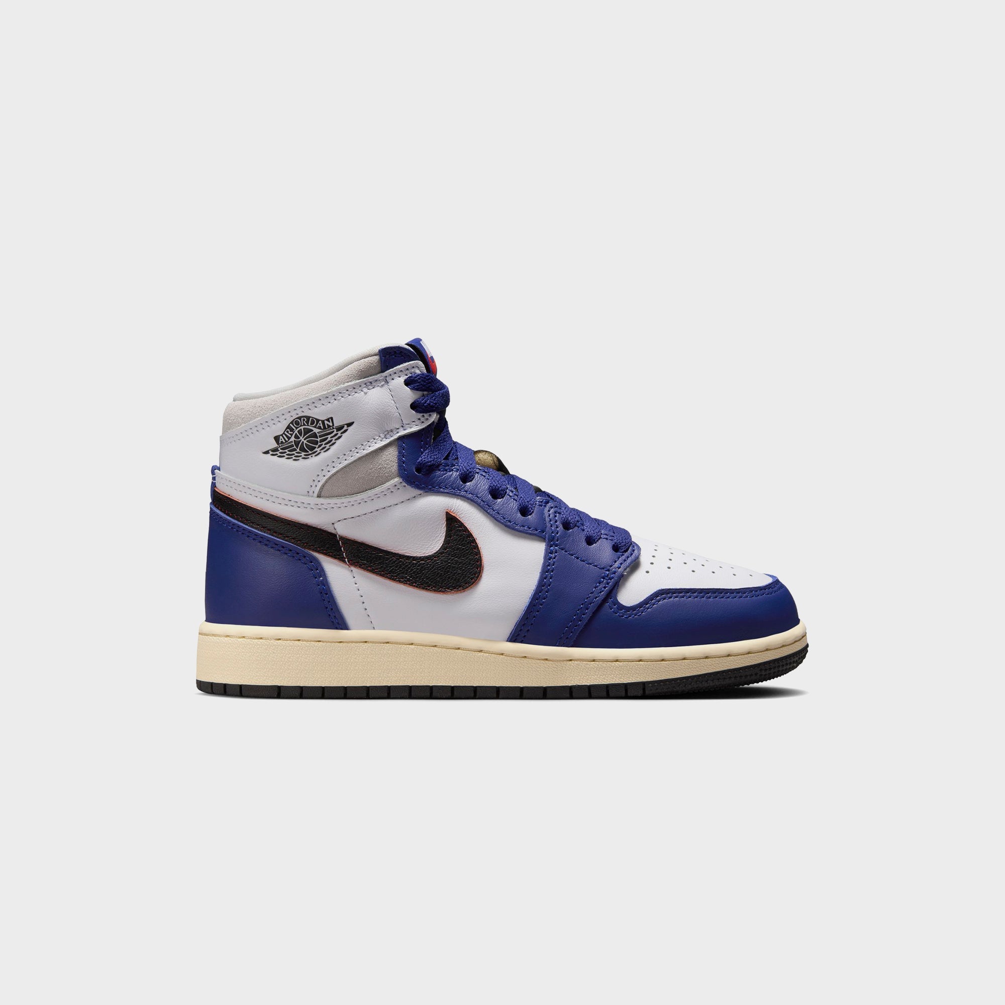Jordan GS Air Jordan 1 Retro High OG - White / Black / Neutral Grey / | Kith White / Black / Neutral Grey / Deep Royal Blue / Muslin