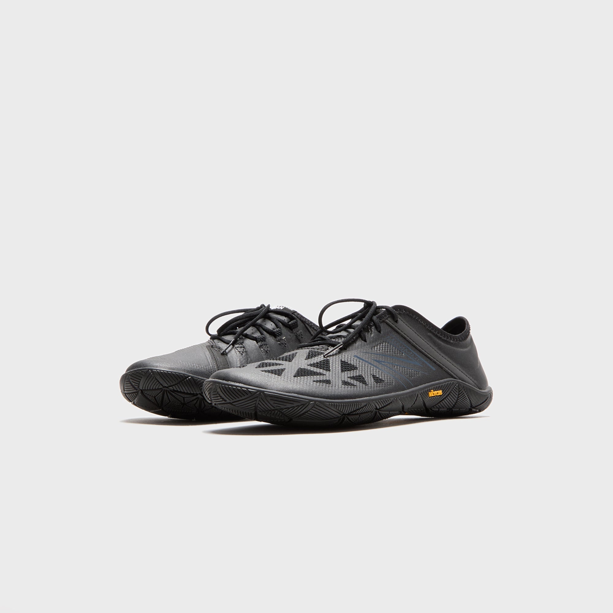 Junya Watanabe MAN x New Balance Minimus UX200 - Black | Kith Black