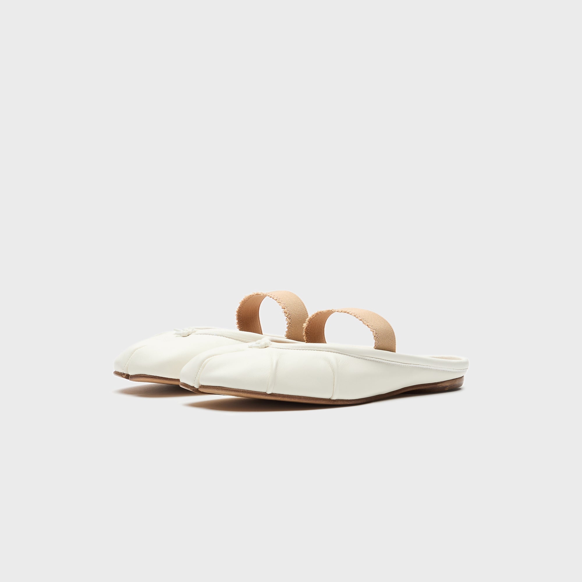 Maison Margiela Tabi Ballerina Mule Elastic Band - White | Kith White