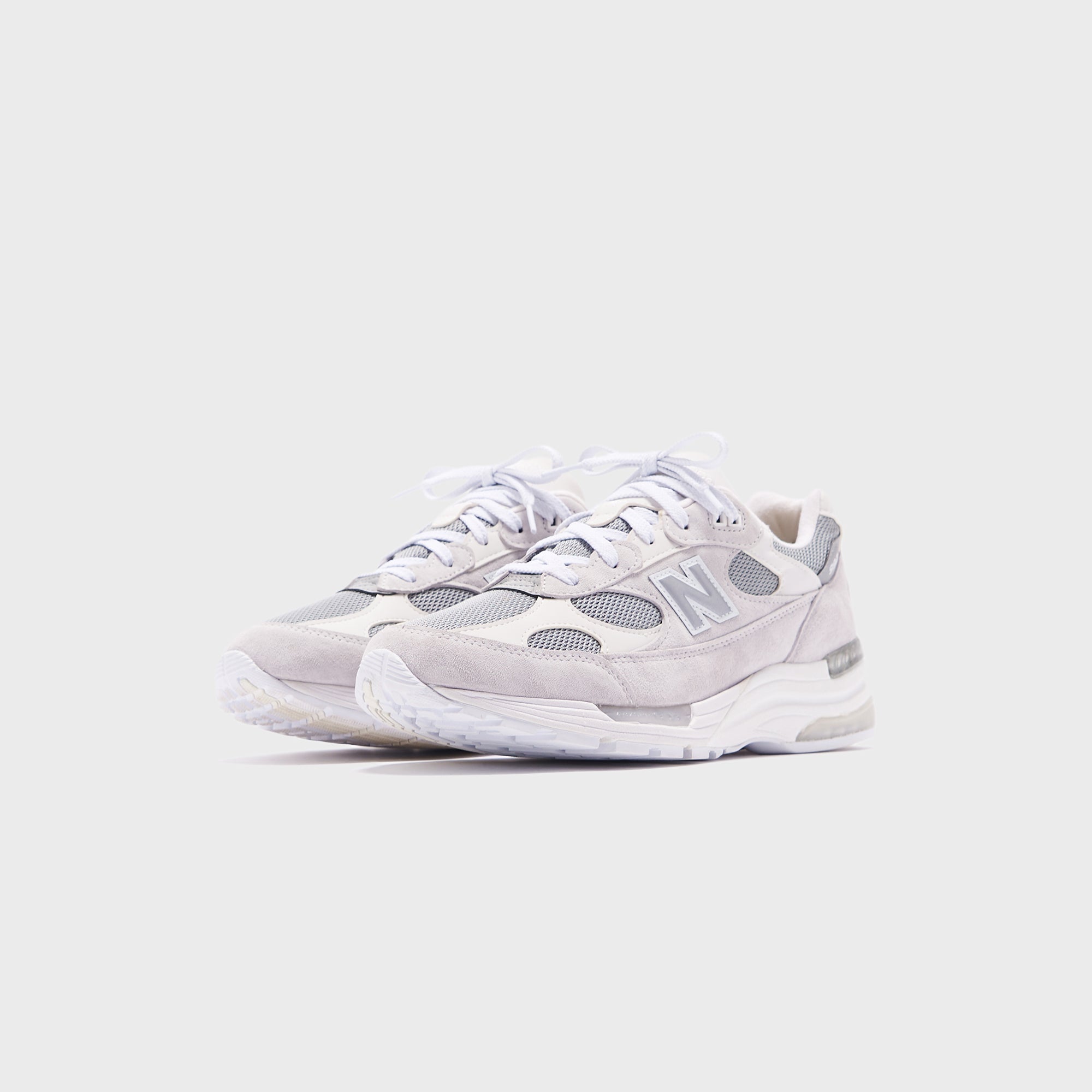 New Balance 992 Made in USA - White / Silver Metalic | Kith White / Silver Metalic