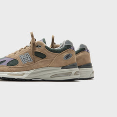 New Balance Made in UK 991v2 - Cement | Kith Cement