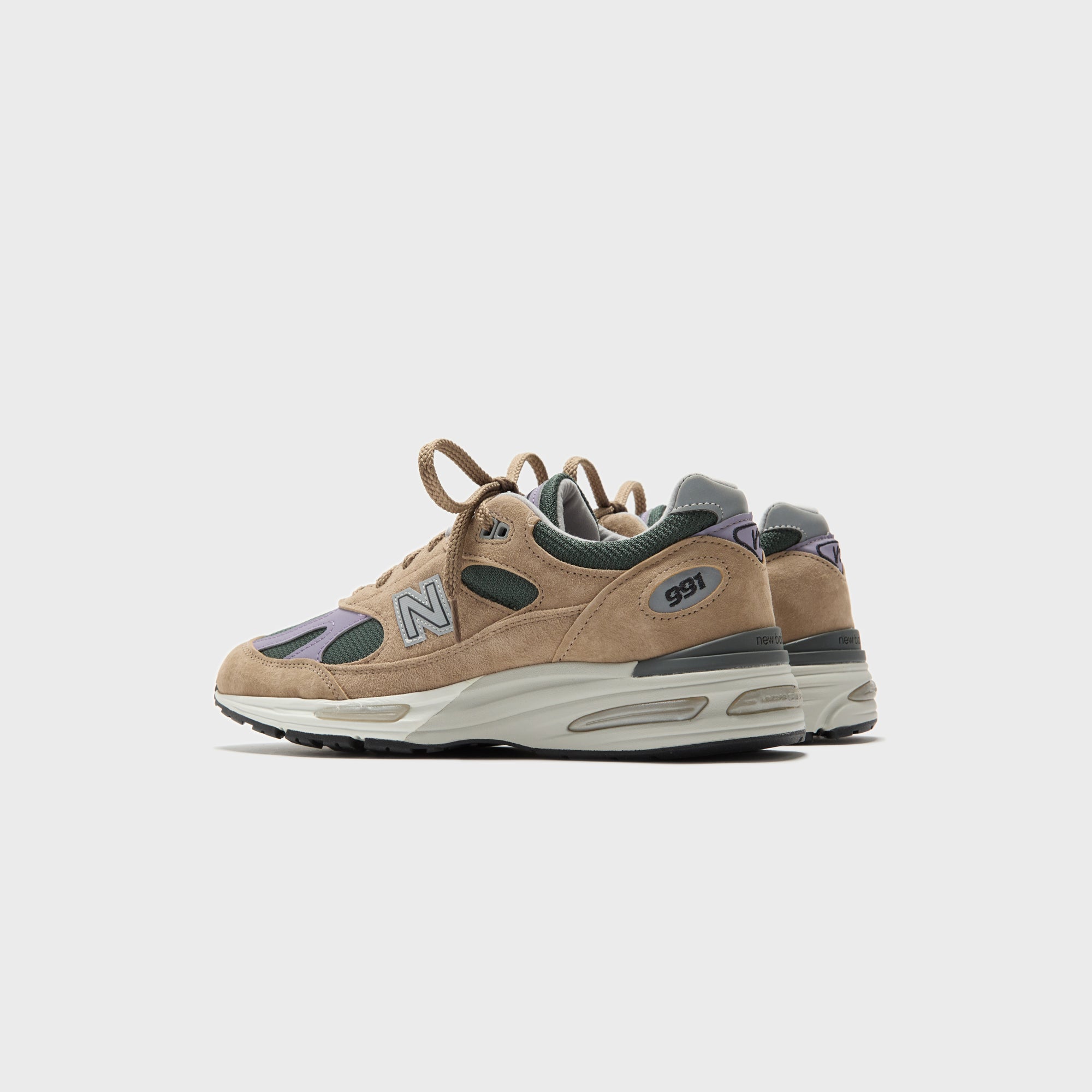 New Balance Made in UK 991v2 - Cement | Kith Cement