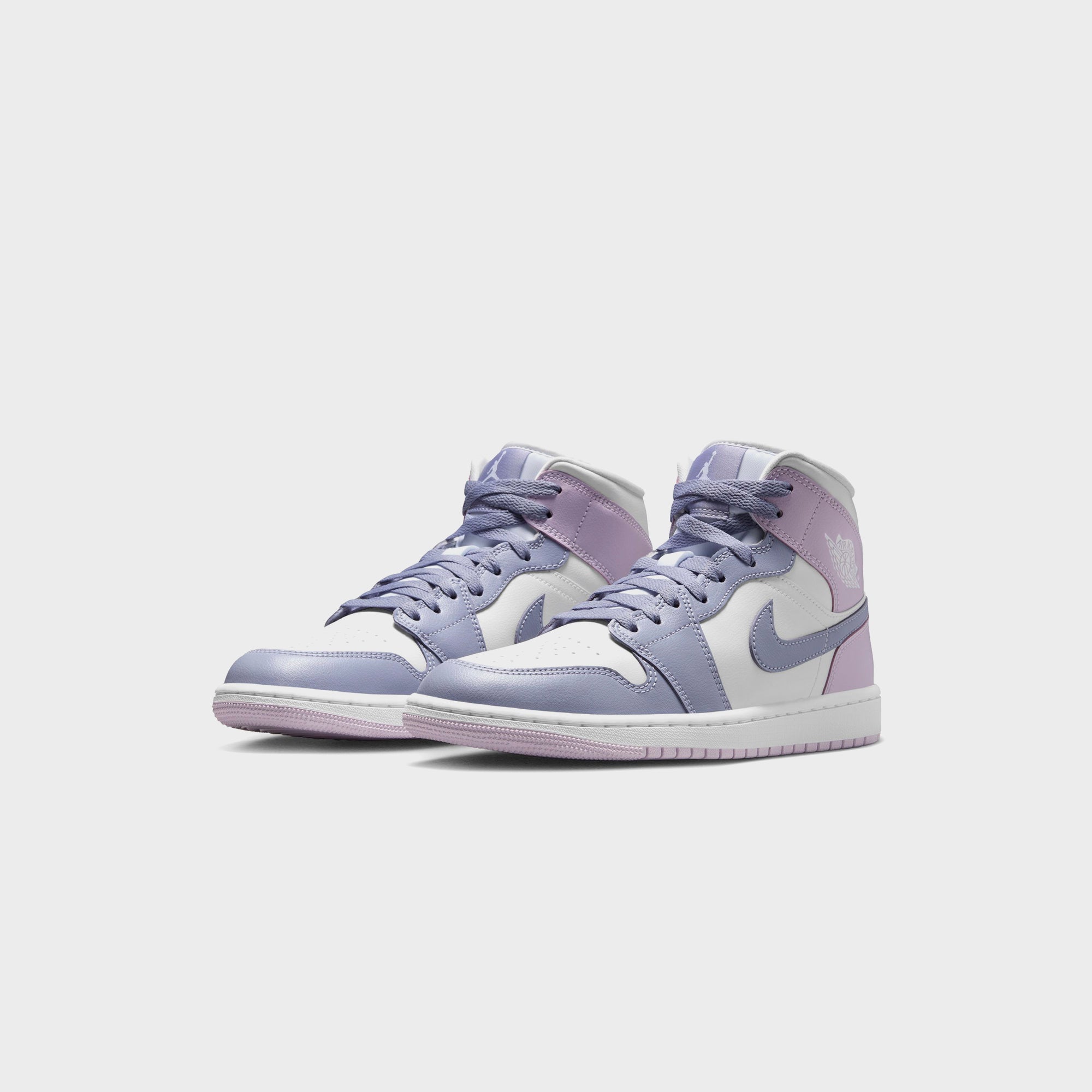 Nike WMNS Air Jordan 1 Mid - Indigo Haze / Doll / White | Kith Indigo Haze / Doll / White