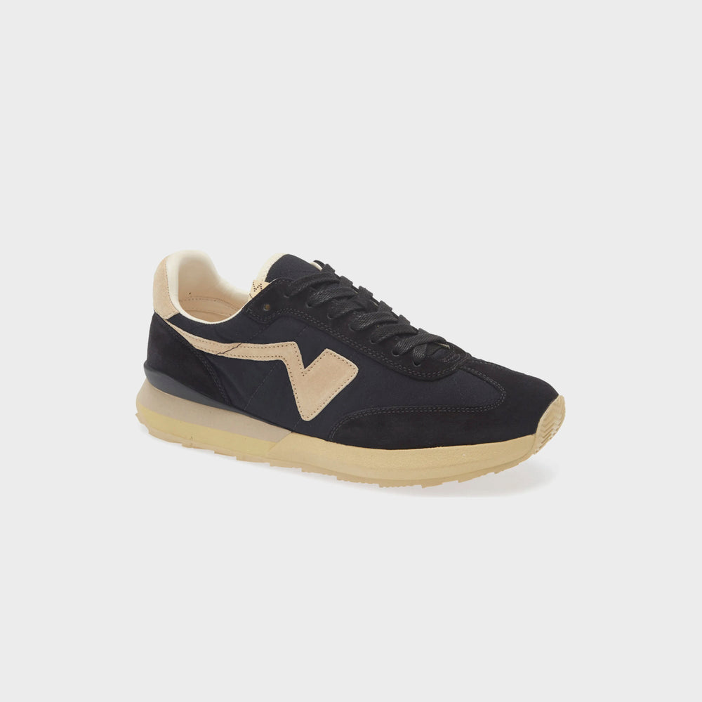 Visvim FKT Runner - Black | Kith Black