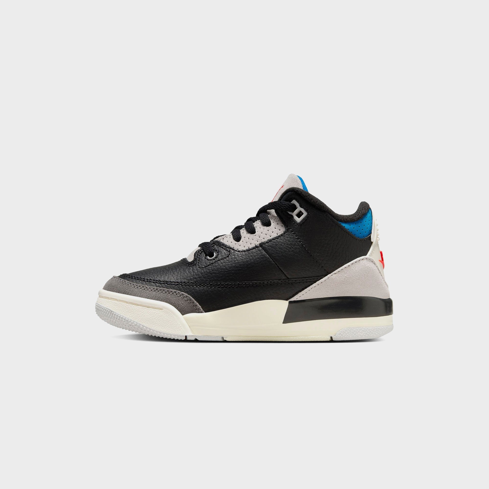 Jordan PS Jordan 3 Retro OG - Black / Chile Red / Neutral Grey | Kith Black / Chile Red / Neutral Grey