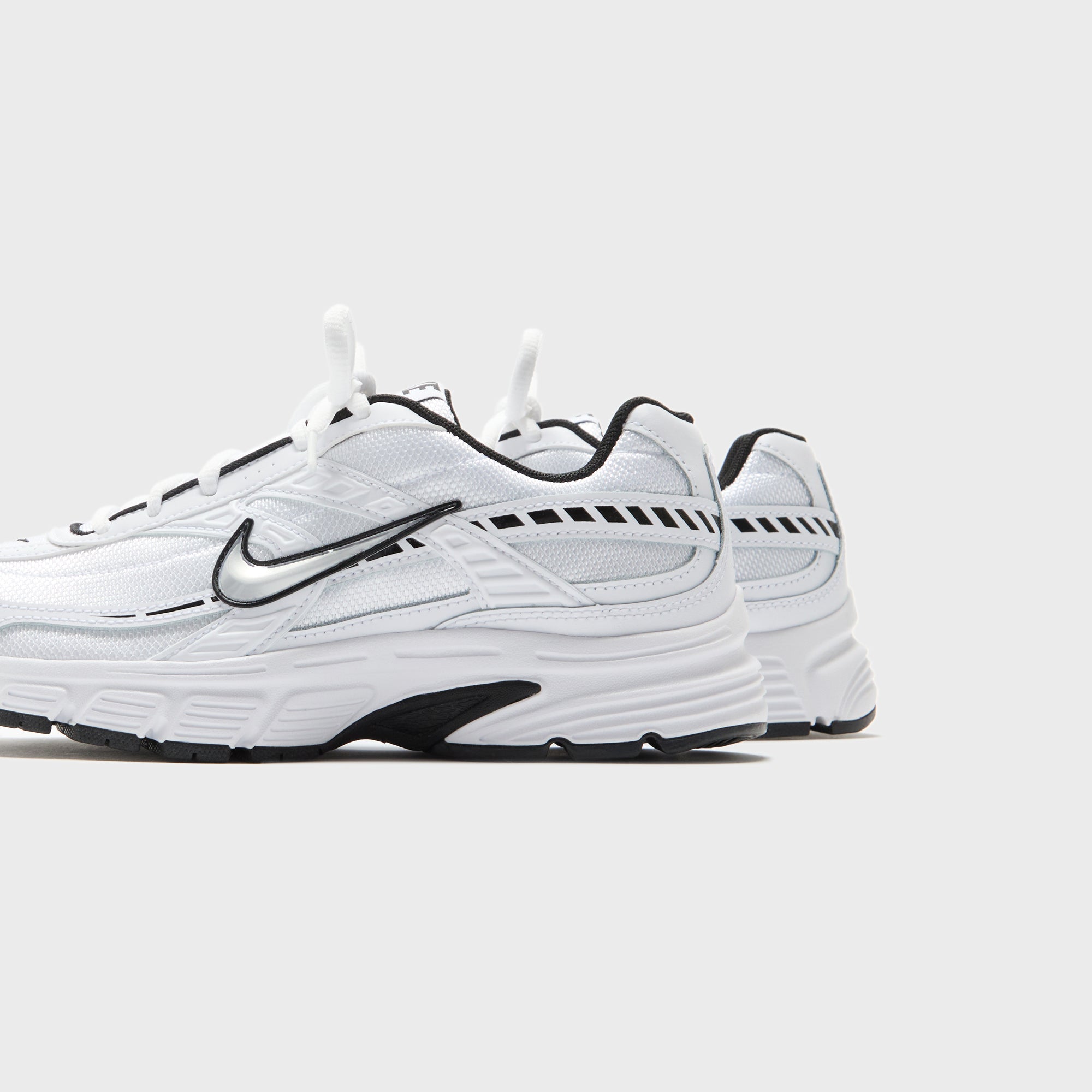 Nike WMNS Initiator Cn - White / Black / Metallic Silver | Kith White / Black / Metallic Silver